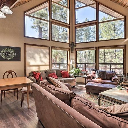 Munds Park Cabin With Fire Pit And Wraparound Porch! Εξωτερικό φωτογραφία
