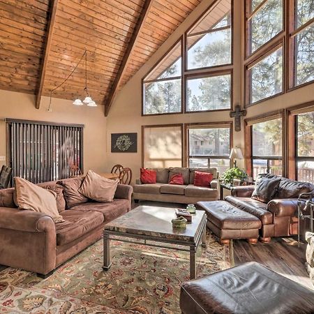 Munds Park Cabin With Fire Pit And Wraparound Porch! Εξωτερικό φωτογραφία