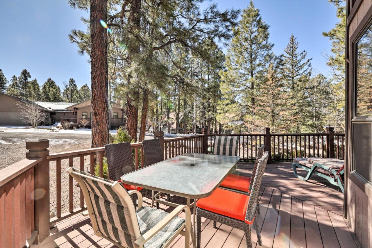 Munds Park Cabin With Fire Pit And Wraparound Porch! Εξωτερικό φωτογραφία